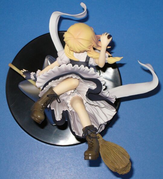 mari09.jpg
